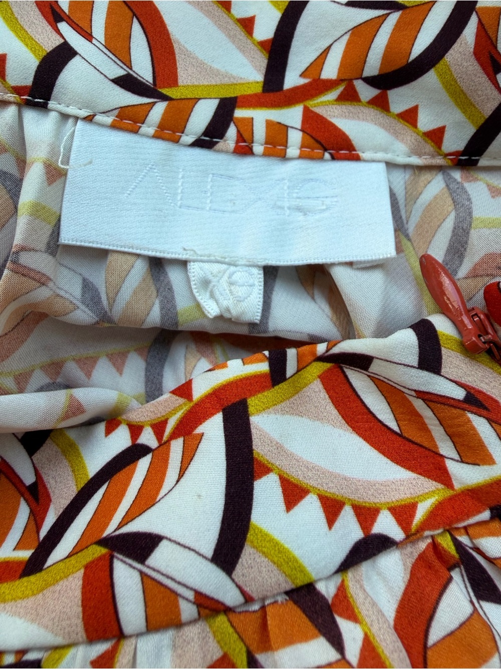 Alexis Geometric 70's vibe Orange, Yellow & Black High-Low Skirt - Picture 4 of 4